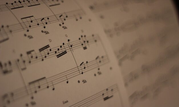 From Words to Wellness: Understanding the Therapeutic Benefits of Lyric Analysis in Music Therapy