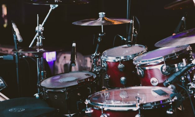 Finding Your Voice: How Music Improvisation Therapy Can Help You Express Yourself